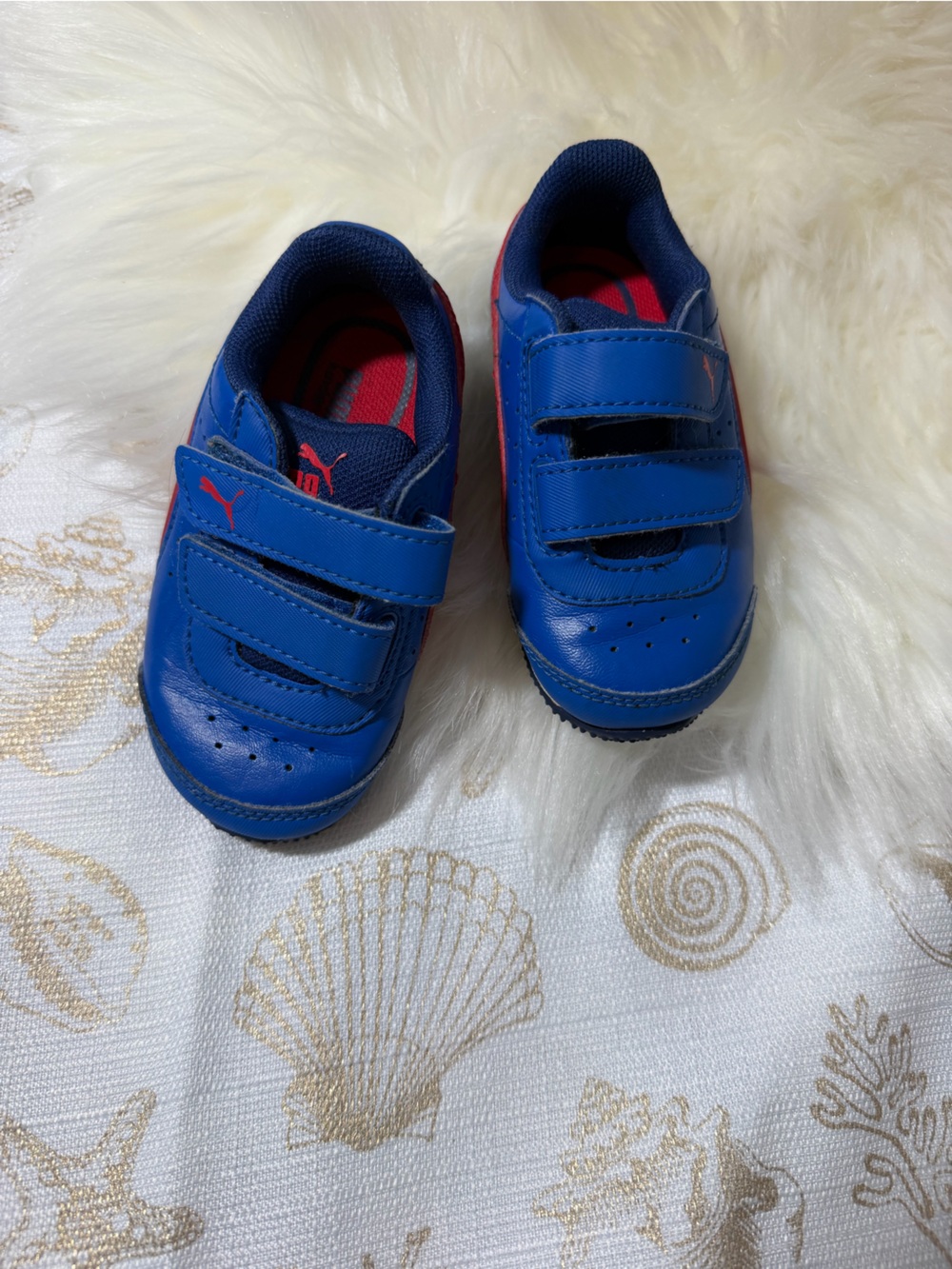 Puma Kids Royal Blue Sneakers with light up  Red Accent